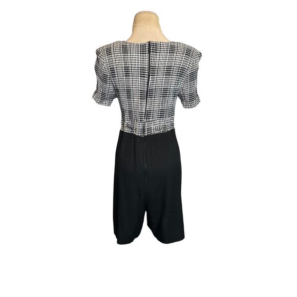 Breaking Loose black white short sleeves romper size 7/8 - Picture 9 of 14